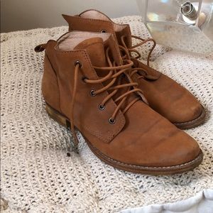 Sam Edelman Lace Up Brown Ankle Boot